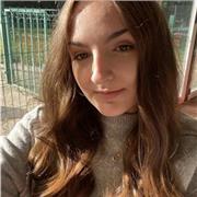 Soy estudiante de Magisterio en Educación Primaria, puedo dar clases particulares a niños de primaria e incluso de instituto.